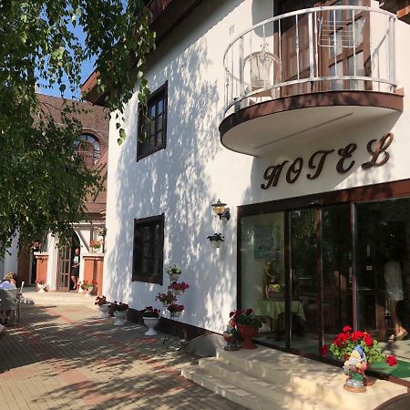 Karikas Hotel Hajdúszoboszló Eksteriør bilde